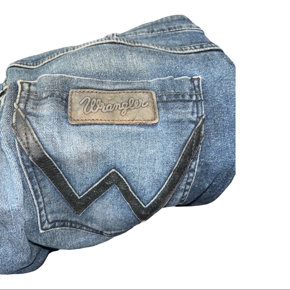 WRANGLER Mens jeans ❌ already at low prices plzz no  counter offers ❌ - Picture 3 of 5